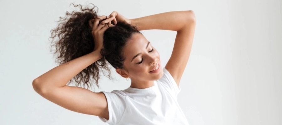 Imagem do post Detox capilar faz bem? Como incluir na rotina de cuidados?