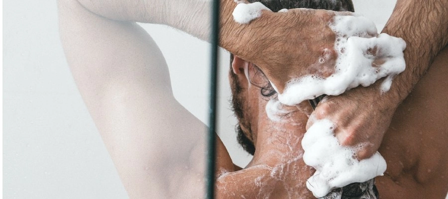 Imagem do post O homem deve usar condicionador ou shampoo é suficiente? 