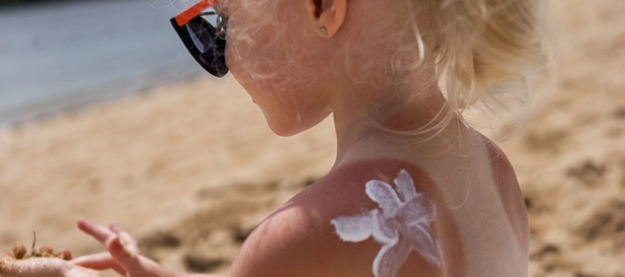 Imagem do post Protetor solar infantil: aprenda a proteger as crianças do sol
