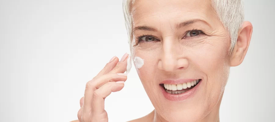 Imagem do post Como os nanocosméticos podem ajudar a minha pele? Confira 7 benefícios do seu uso
