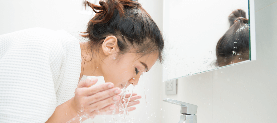 Imagem do post O que é água micelar? Conheça 5 benefícios deste excelente higienizador